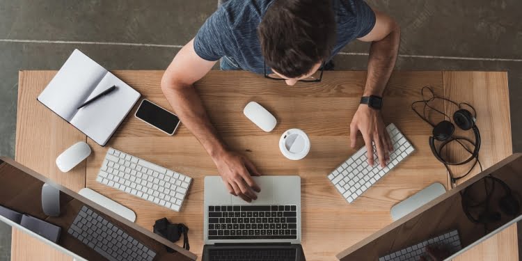 Las 14 mejores ideas de negocios de software que tendrán un gran auge en 2023