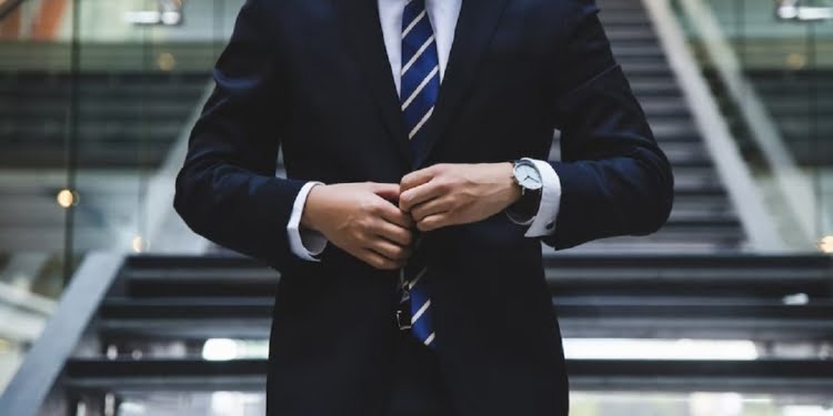Carreras en línea, una opción para fortalecer tu perfil emprendedor