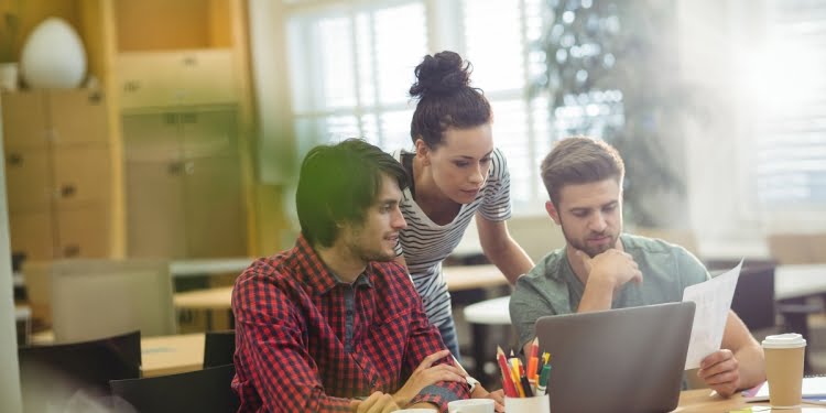 ¿Cómo empezar tu emprendimiento digital en 2023?