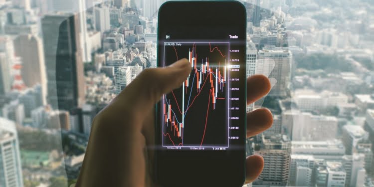 Los riesgos de utilizar corredores no regulados