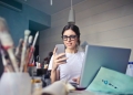 Vigía: la nueva plataforma aliada de los emprendedores para seguir procesos de compras públicas