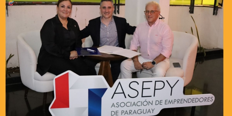 Asepy firma alianza de capacitaciones para emprendedores